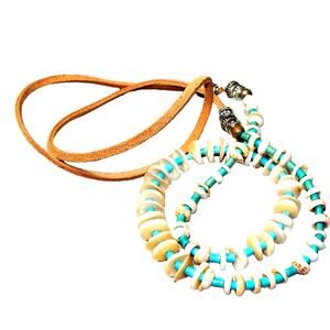 33"  VNTG BoHo Puka Shell & Crushed Turquoise Tube Beads on Leather …